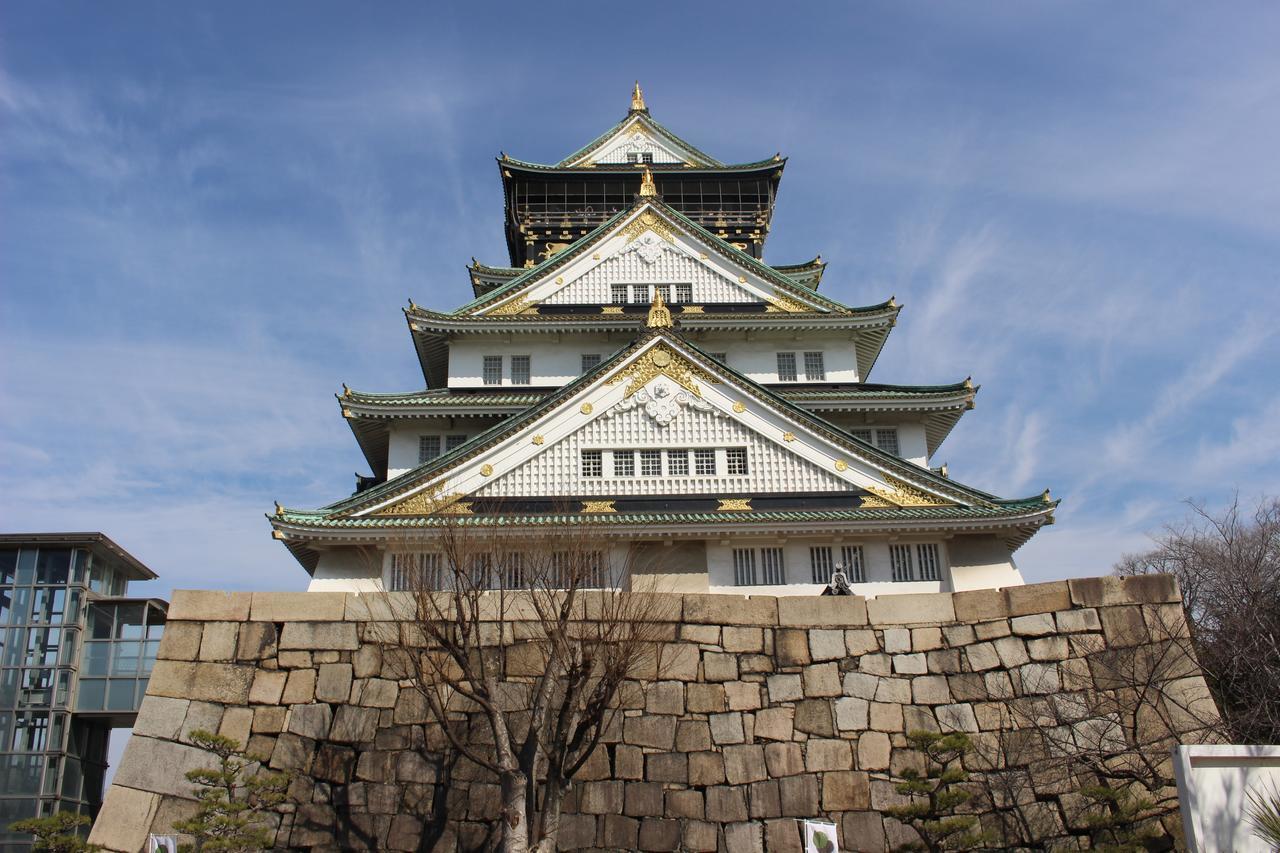 Hotel Sunplaza Osaka Buitenkant foto